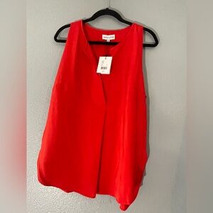 Gibson Latimer-Size XL- Red no sleeve blouse